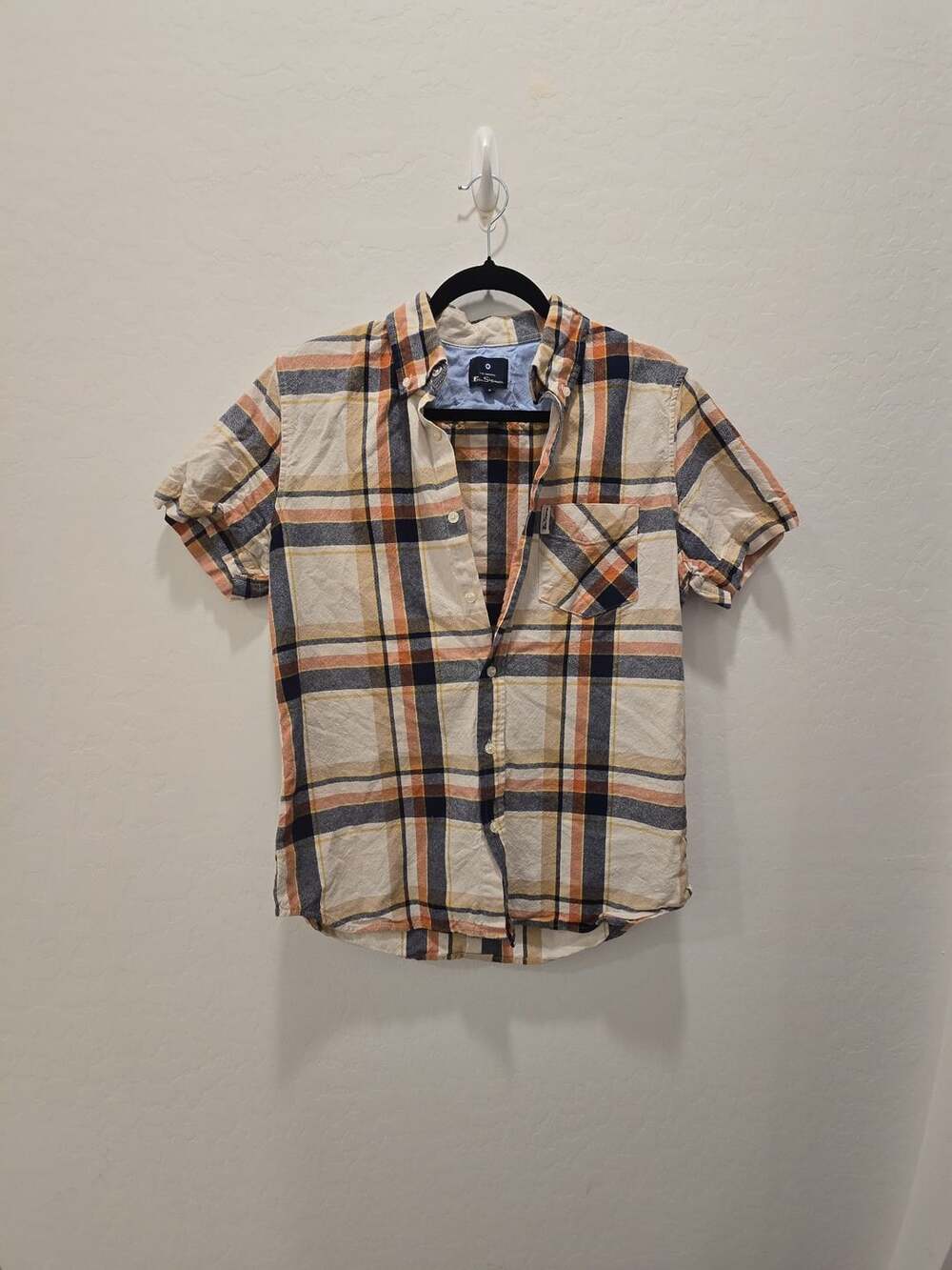 Ben Sherman Plaid Button Down Shirt Size M